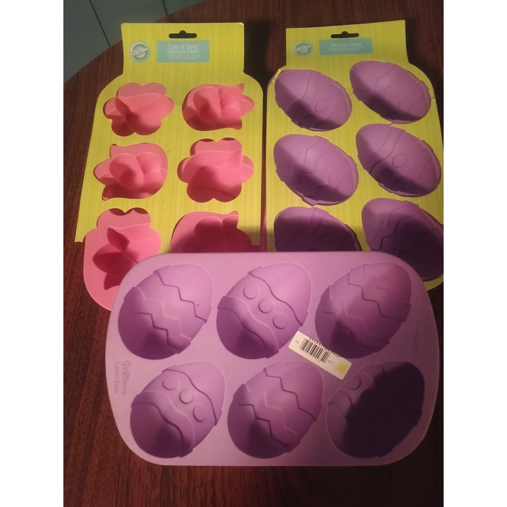 Lot Of 3 Wilson Silicone Spring/Easter Molds - Picture 2 of 2